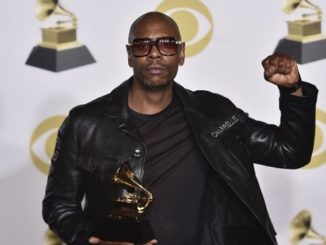 Dave Chappelle Hooks Up Fans Who Got Scammed With $500 Fake Tickets