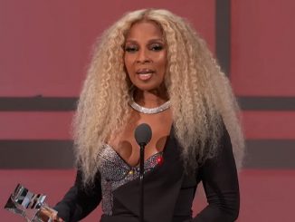 Mary J. Blige Receives Lifetime Achievement Award At 2019 BET Awards