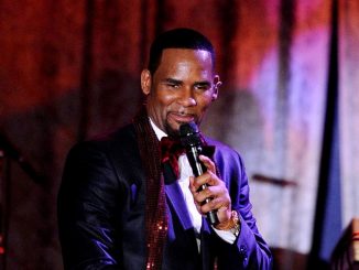 R. Kelly Hit With Legal Papers By Mississippi Sheriff Suing Him For Breaking Up His Marriage