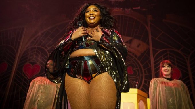 Lizzo Quits Twitter Following Abuse From Trolls