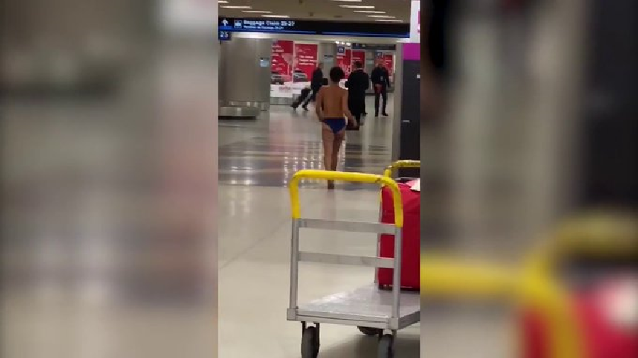 Naked at the airport - YouTube