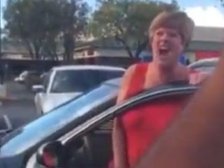 Woman Gets Enraged And Starts Screaming At People In A Hawaii Parking Lot