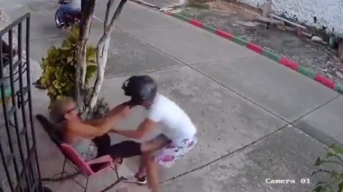 Triple OG Grandma Fights Man That Tried To Rob Her