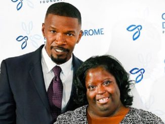 Jamie Foxx Reveals His Younger Sister DeOndra Has Passed Away at 36