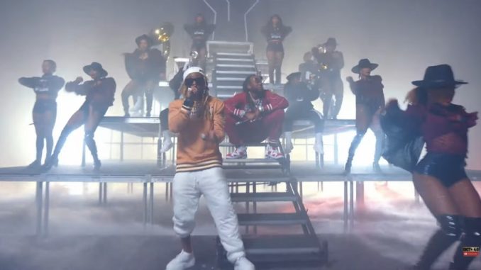 2 Chainz & Lil Wayne Perform “Money Maker” | Hip Hop Awards 20