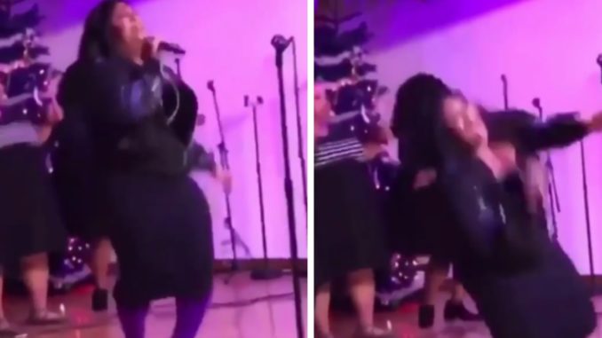 Singer's Heels Go Down On Her As Soon As She Hit That High Note
