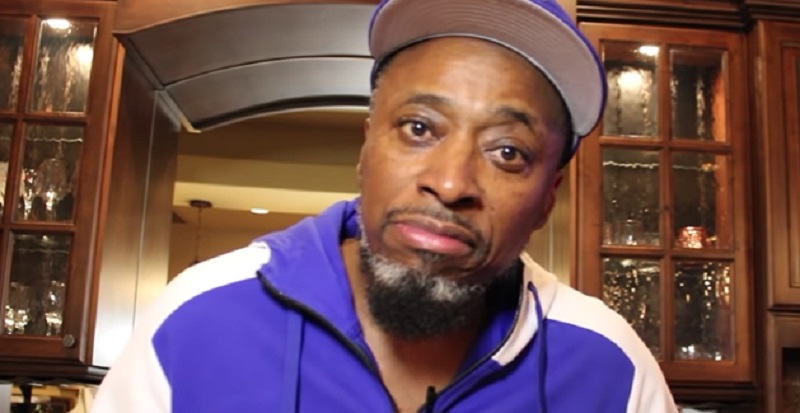 Eddie Griffin on Why Everybody Has To Wear A Mask Except The Homeless