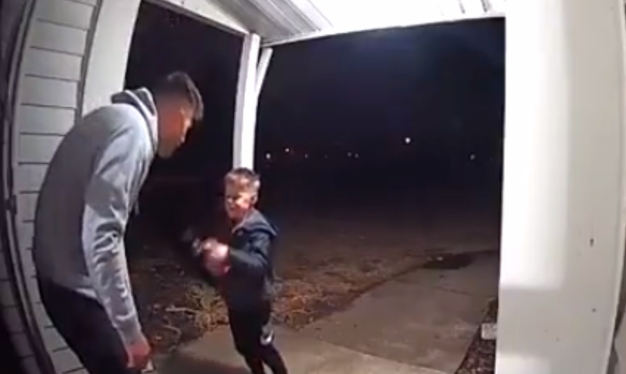 Lil Guy Gets Excited After Giving His Pops A Gift He'll Never Forget