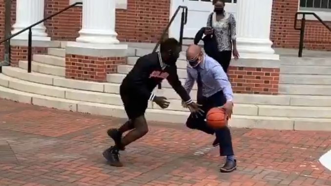 Student Challenges Virginia State's President And Get His Ankles Twisted