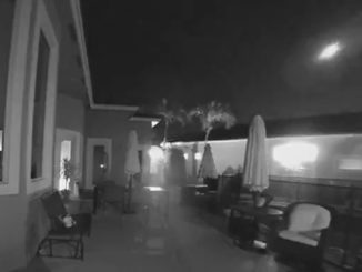 ideo Shows Exploding Meteor Lighting Up Sky Over Florida