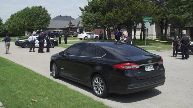 18-Year-Old Man Arrested in Connection to 4-Year-Old Found Dead in Middle of Houston Street