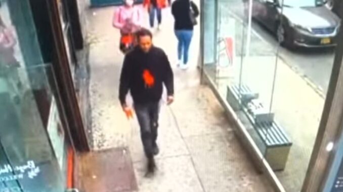 NYPD Searching for Serial ONE Shoe Thief Terrorizing People's Feet in Brooklyn & Queens