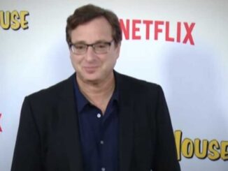 2 Florida Deputies Disciplined for Leaking News of Bob Saget’s Death Before Family Knew