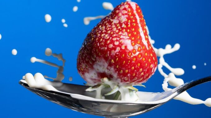 FDA Says Strawberries Sold in US and Canada are Linked to Hepatitis A Outbreak