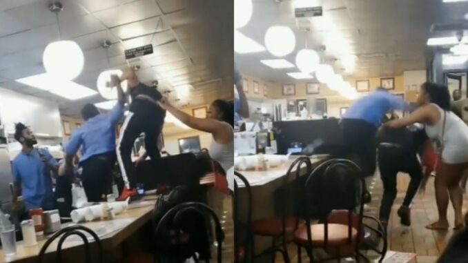 Waffle House Employee Might Get a Promotion After This Squabble